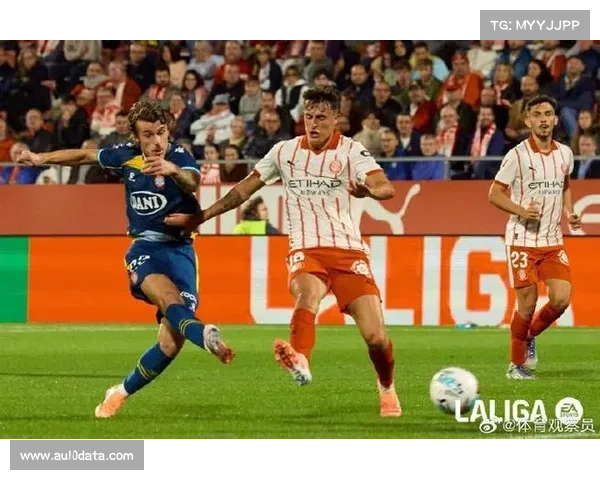 西甲保级战：吉罗纳两球落后追平，斯图亚尼点球梅开二度